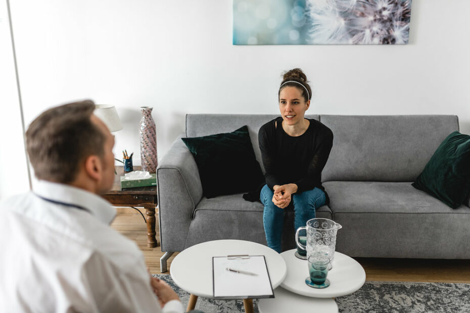 Psychotherapeutisches Erstgespräch mit Klientin